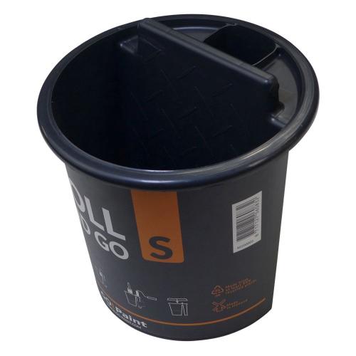 Farbbehälter mit Halter für Pinsel und Roller